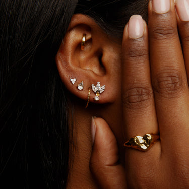 LOTUS THREADED STUD EARRING